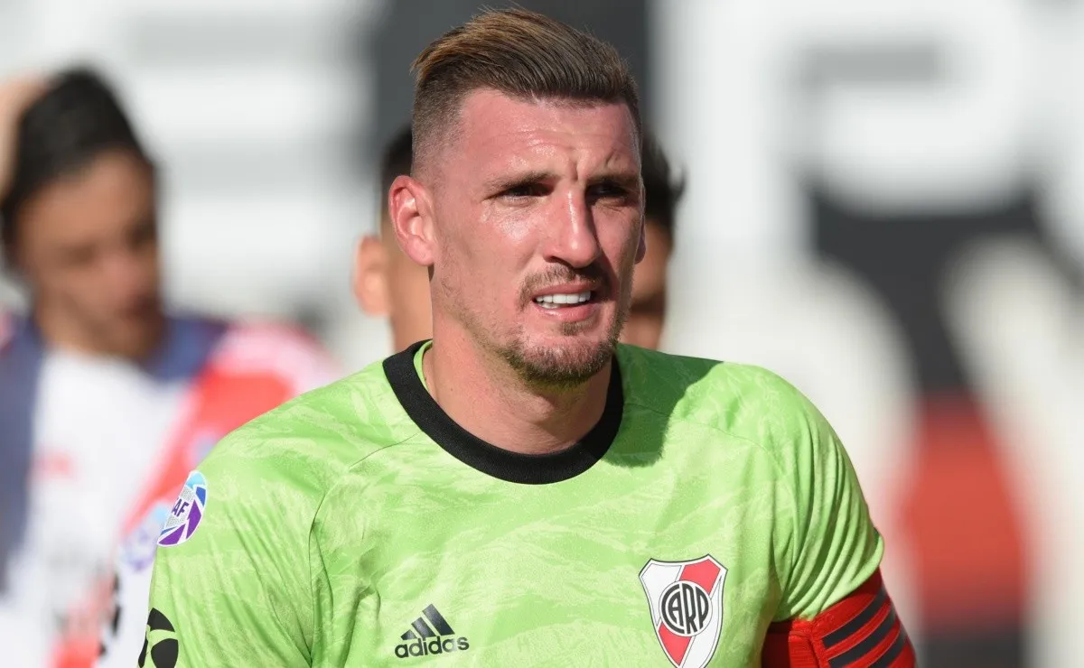 "Me quedan dos años de contrato en River y quiero cumplirlos"