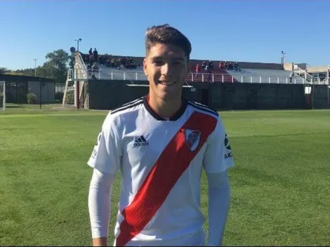 La Reserva de River goleó y quedó muy cerca de la punta