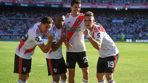Montiel, De La Cruz, Nacho Fernández y Borré, en pleno festejo.