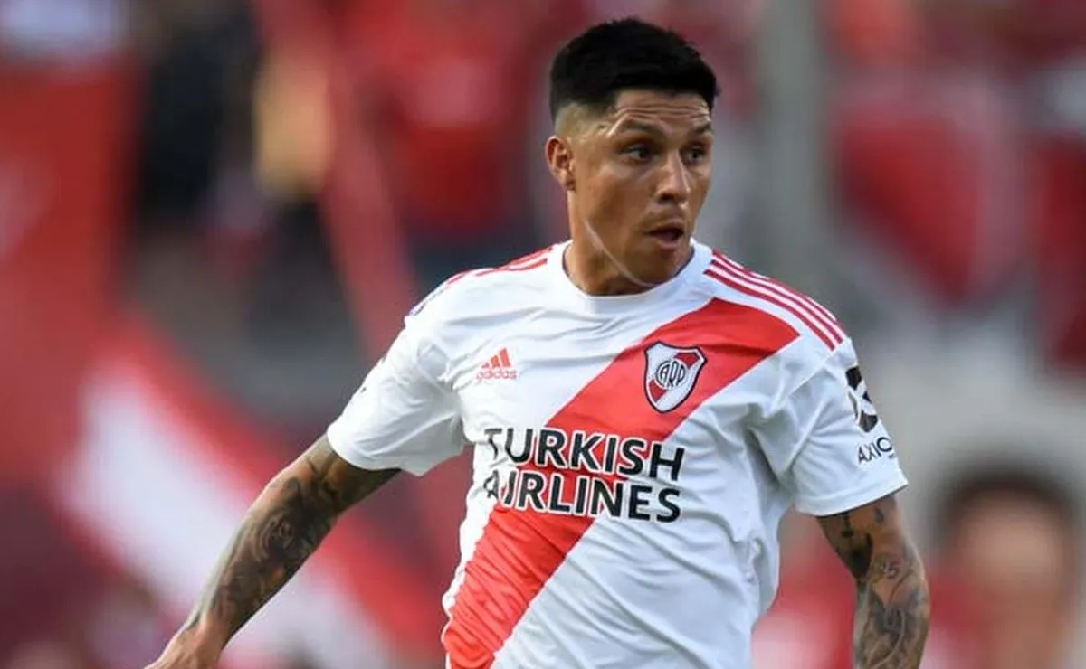 Enzo Pérez, líder del mediocampo de River.