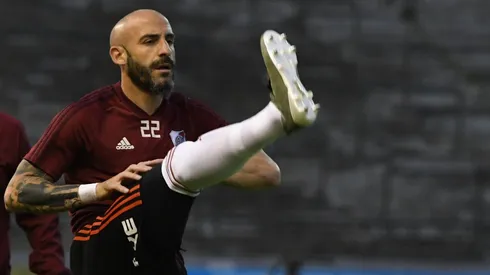 Gallardo sorprendió con el conjunto inicial al dejar fuera del equipo al capitán.