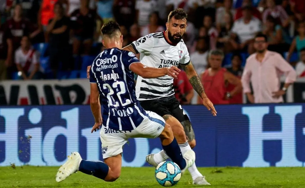 River llegó a los 33 puntos y es el único líder del certamen
