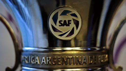 Desde que se utiliza la denominación de la Superliga los campeones fueron Boca y Racing, actual dueño del trofeo.