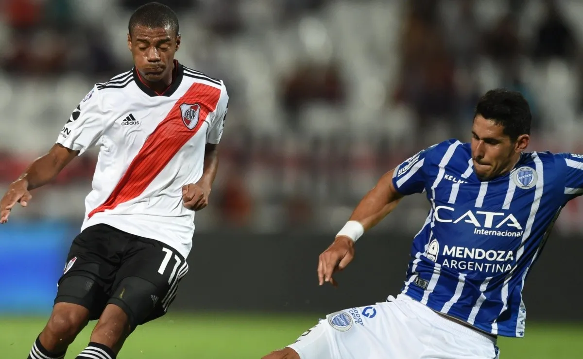 Entre Superliga y Copa Argentina, River lleva cuatro partidos oficiales sin perder contra Godoy Cruz. (FOTO: Getty)