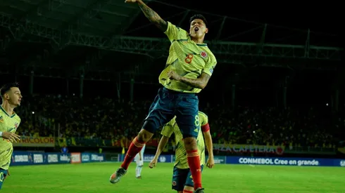 El colombiano abrió la cuenta con un golazo espectacular