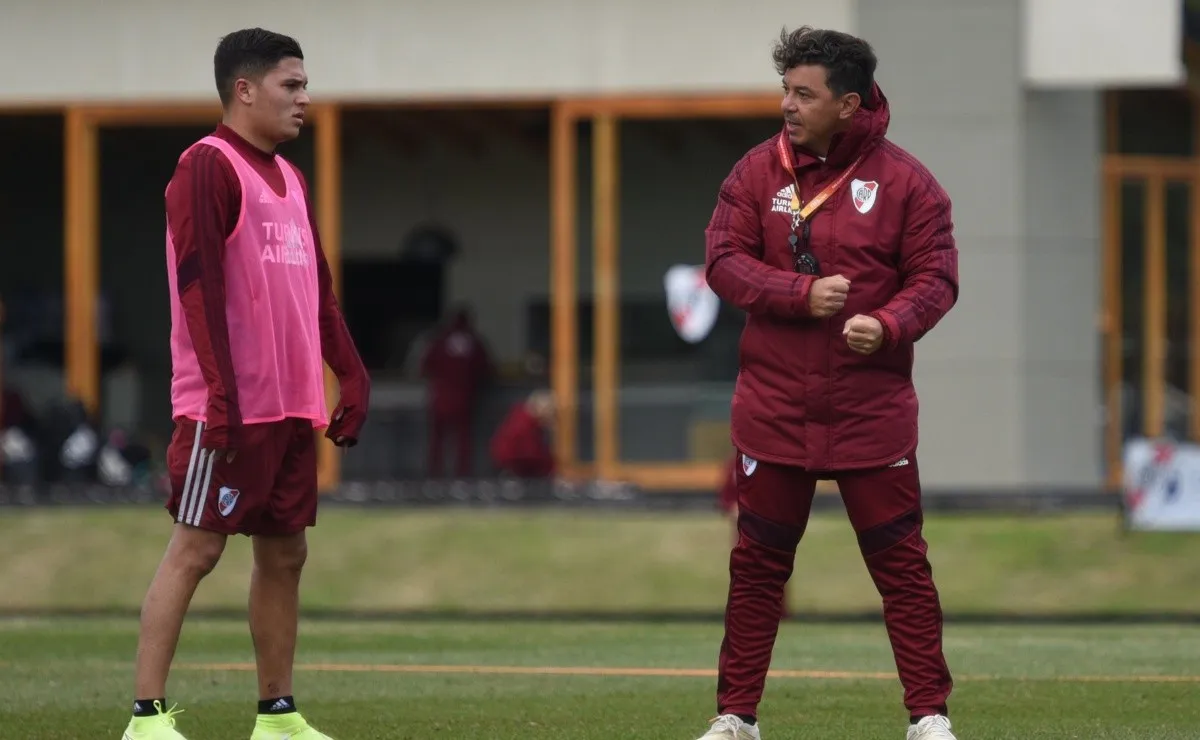 Juanfer Quintero es uno de los citados. ¿Será titular?