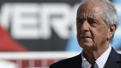 "Creo que Ponzio va a seguir jugando por lo menos un año más", agregó el presidente