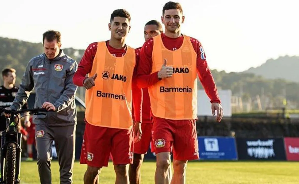 Palacios y Alario, juntos en Bayer Leverkusen.