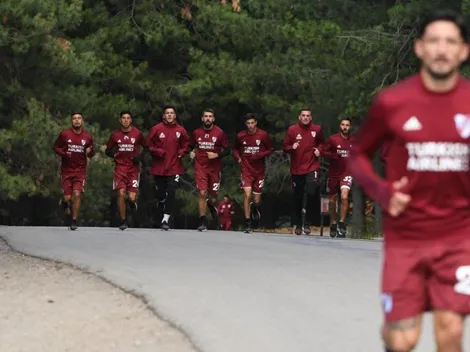 Test de resistencia para Quintero y trabajos con pelota para el resto del plantel
