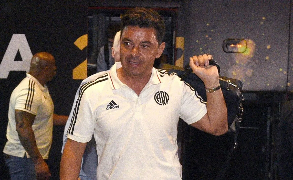 El entrenador de River se dirigió al predio del club para reunirse con su cuerpo técnico