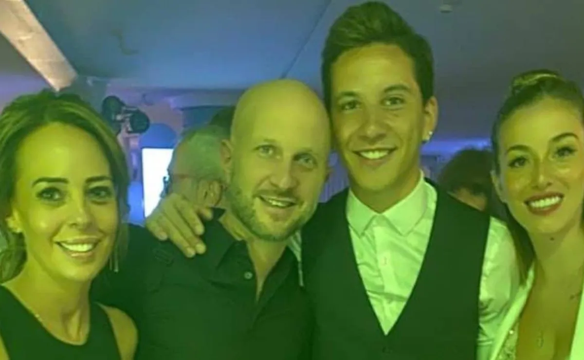 Driussi, junto a su esposa y a Hernán Berman, su representante.