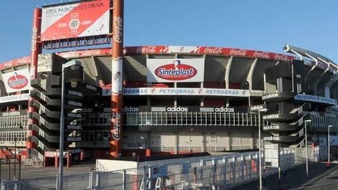 Hay dos maneras de asociarse al club: por la web oficial o en el Estadio Monumental