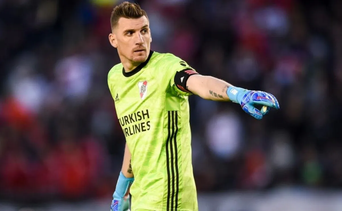 Armani, el dueño del arco de River.