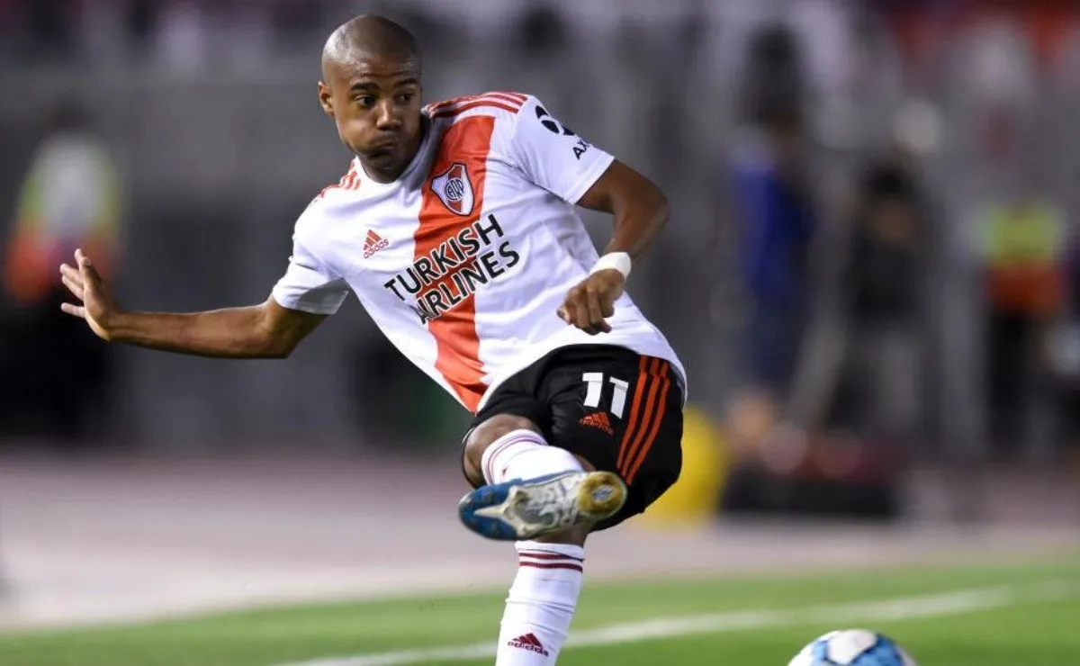 "Nos da mucha tranquilidad que se quede Gallardo el año que viene", confesó Nico antes de viajar a Mendoza