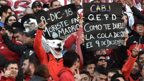 Los hinchas de River continúan delirando a Boca.