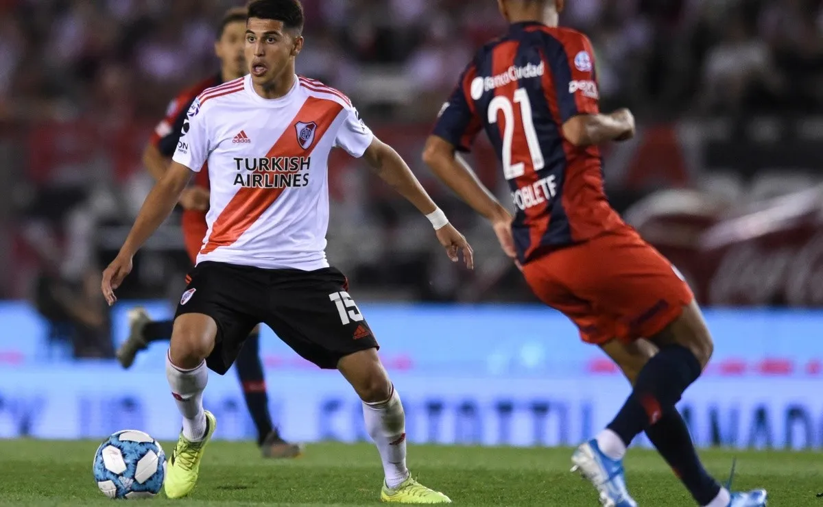Palacios fue expulsado por una fuerte falta a Romero.