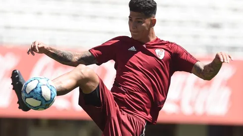 El colombiano lleva 15 partidos oficiales, y marcó dos goles