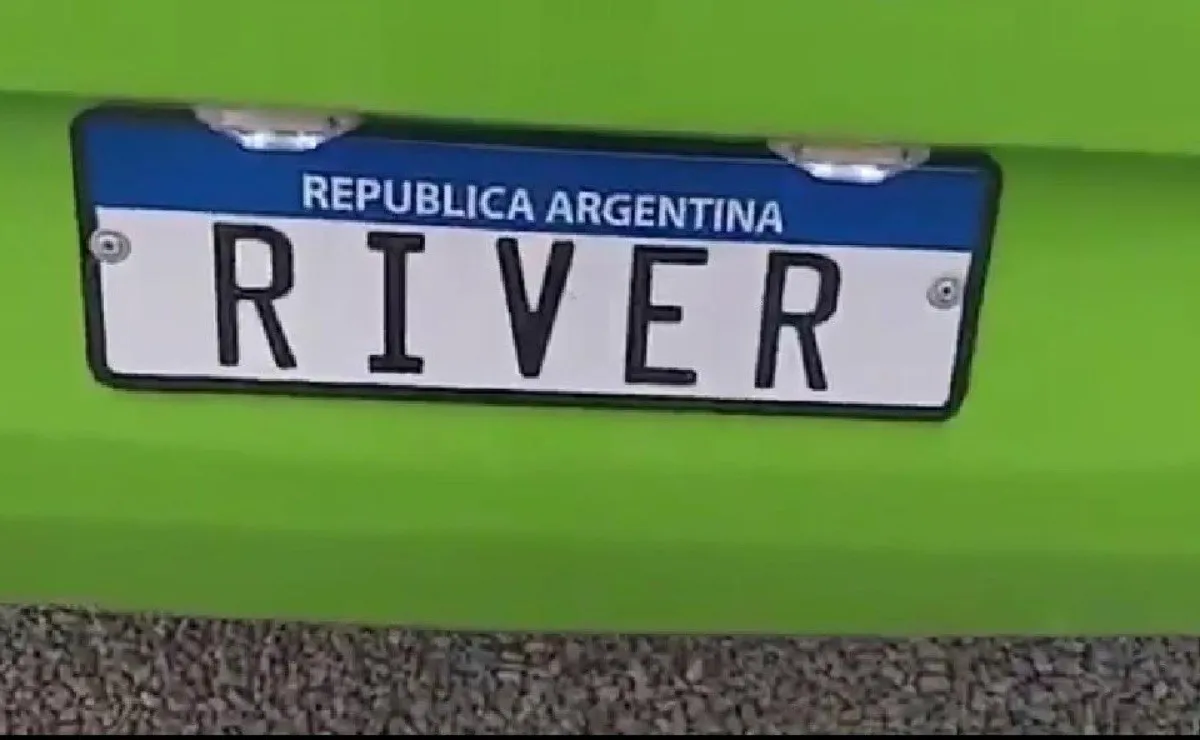 El plantel de River se trasladará en un micro especial para los trayectos de corto recorrido.