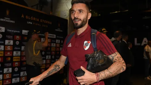 Nacho recibió el cariño del público local antes de que comenzara el partido entre River y Newell's.