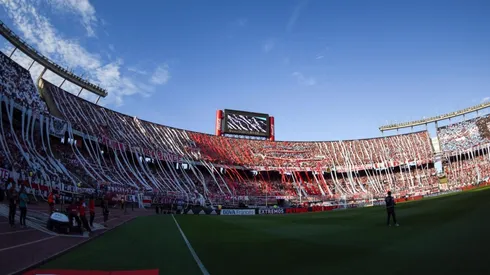 La cancha de River fue elegida para el primer partido del certamen continental.