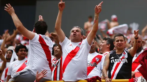 Los hinchas de River se preparan para el duelo ante Newell's.