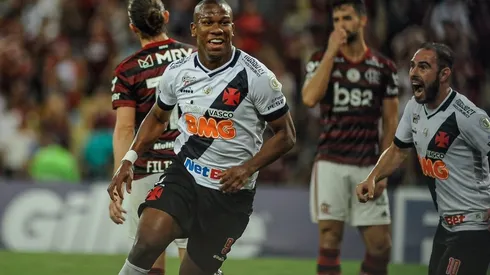 Vasco da Gama amargó a Flamengo sobre el final.