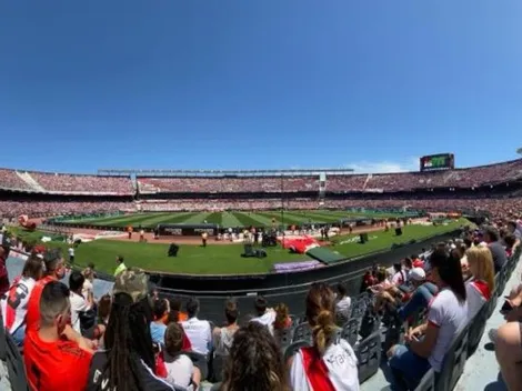 La gente pidió por la Libertadores al final del partido