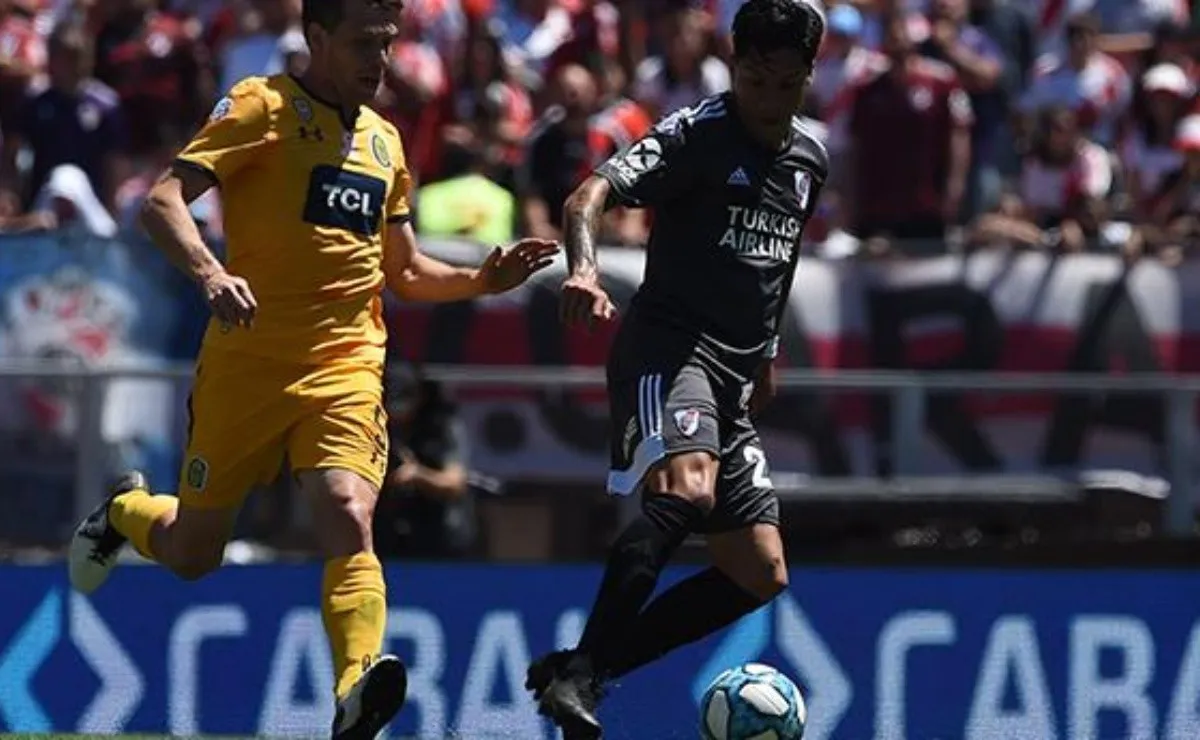 El volante es fundamental para la contención en el medio del equipo.