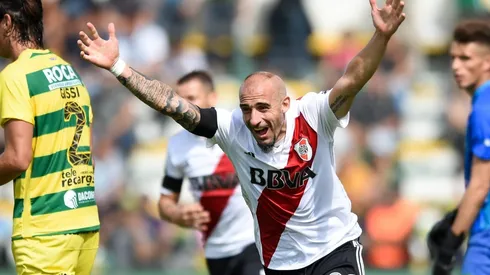 Javier Pinola lleva seis goles oficiales en River, entre ellos uno por la mañana a Defensa y Justicia. (FOTO: Getty)