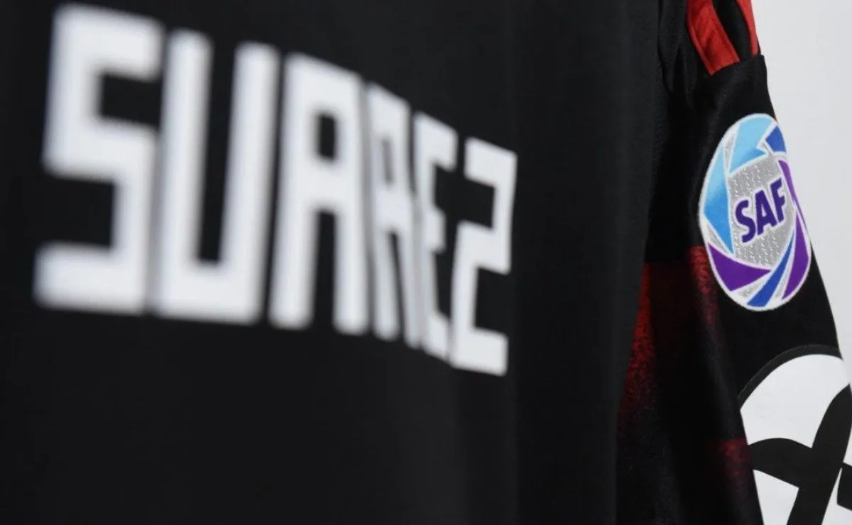 River tendría lista una camiseta negra a estrenar.