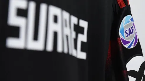 River tendría lista una camiseta negra a estrenar.