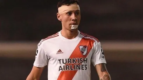 El jugador de River protagonizó un choque fortuito y luego fue golpeado por Federico Andrada.