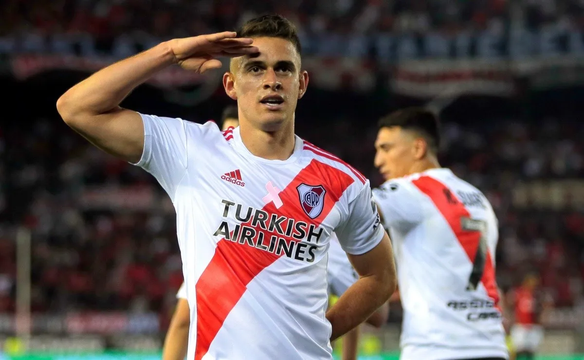 Con el tanto ante Colón, no fue solamente River quien se trepó a la cima de la tabla.