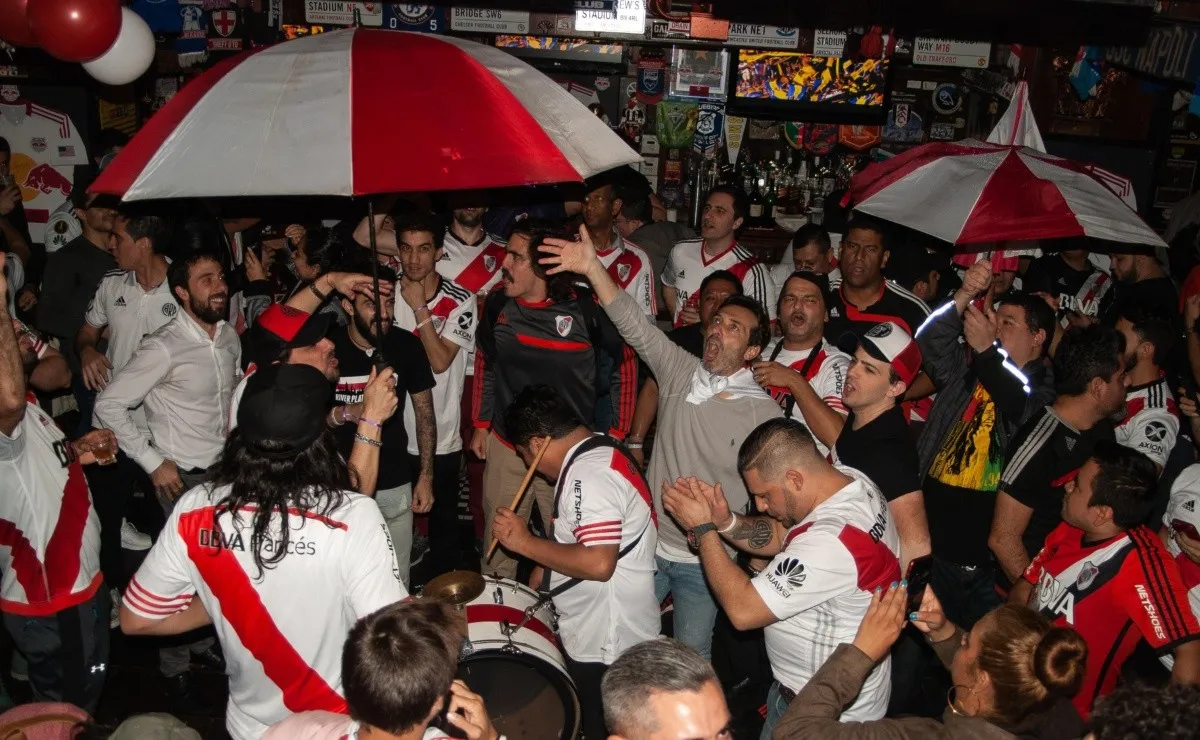 En Nueva York disfrutaron la clasificación con una fiesta inmensa