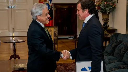 ¿El motivo? Realizar los preparativos para la final única en el país trasandino, entre River y Flamengo.