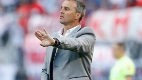 Lavallén, DT de Colón con pasado en River en Primera y en Inferiores.