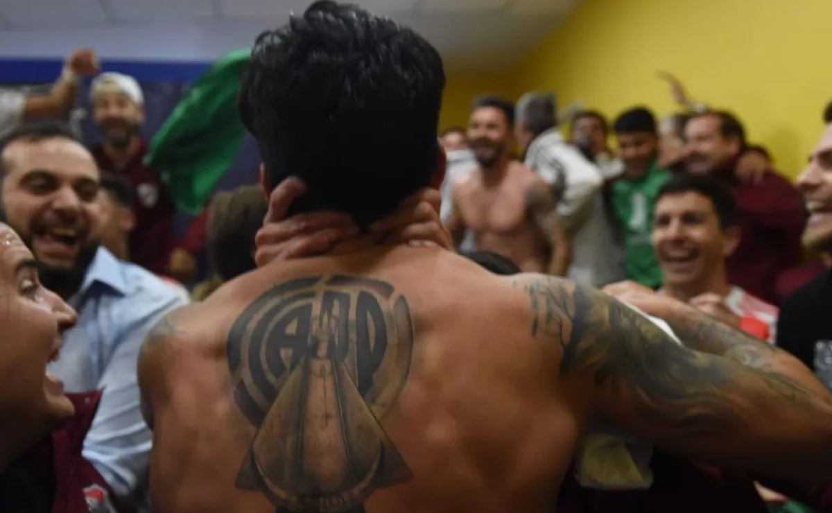 Los jugadores celebraron el pase a la final en el vestuario de Boca.