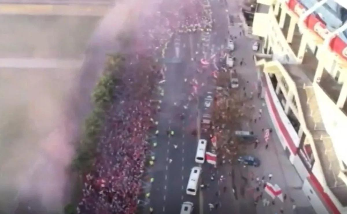La salida del micro desde el aire