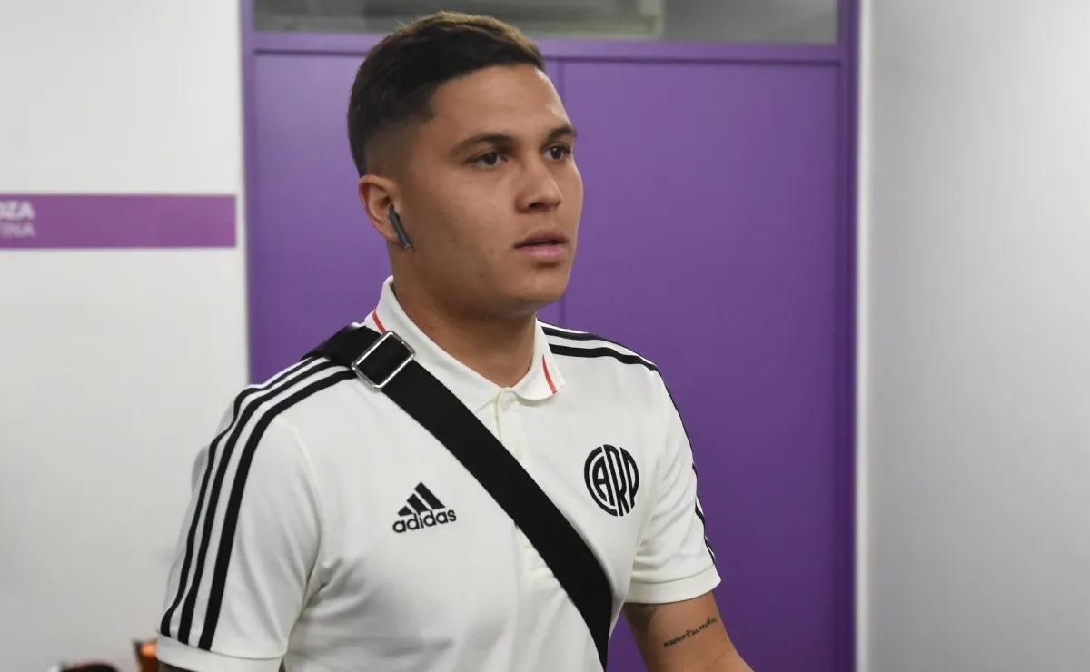 Juanfer fue clave para que River pudiera alcanzar el 3-3 ante Arsenal.