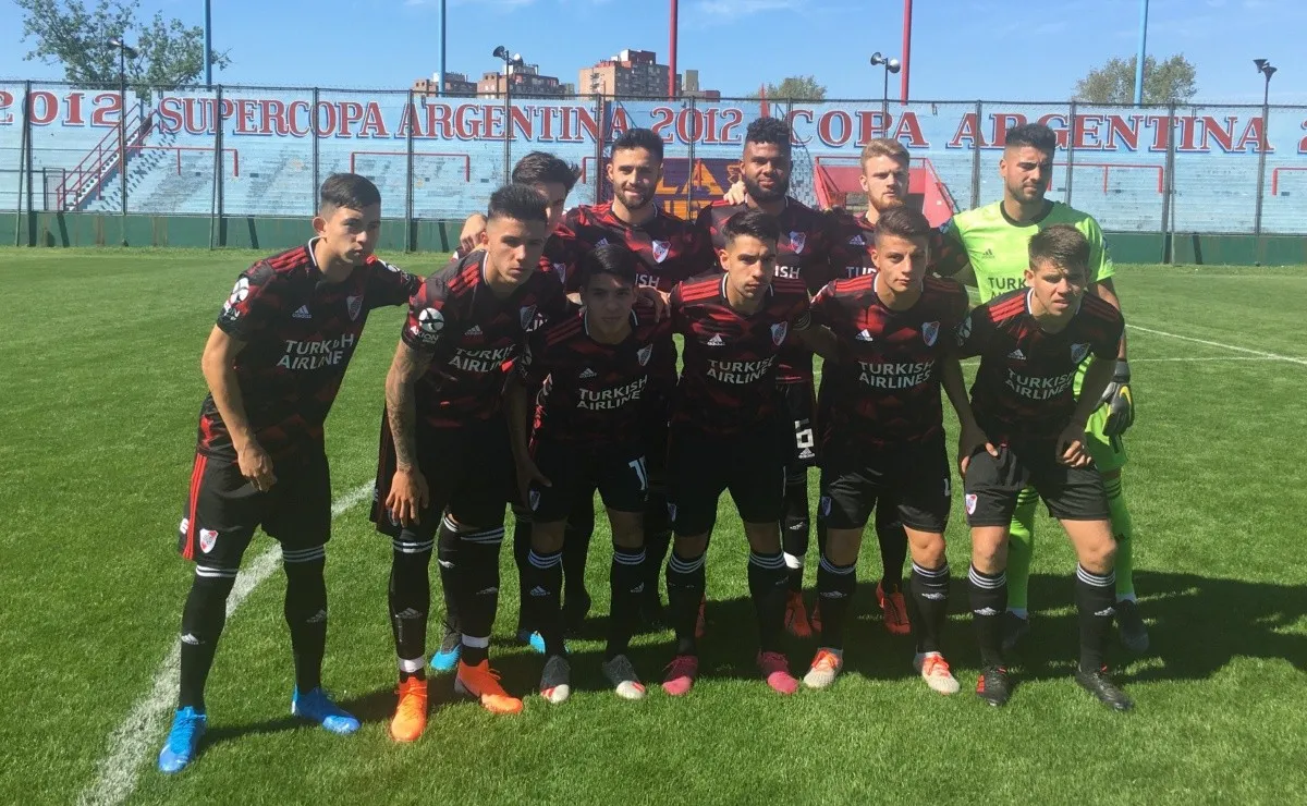 El equipo que dirige Facundo Villalba igualó 0-0 ante Arsenal.