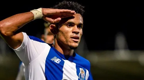 Díaz convirtió en la Copa de Portugal y festejó como su compatriota de River