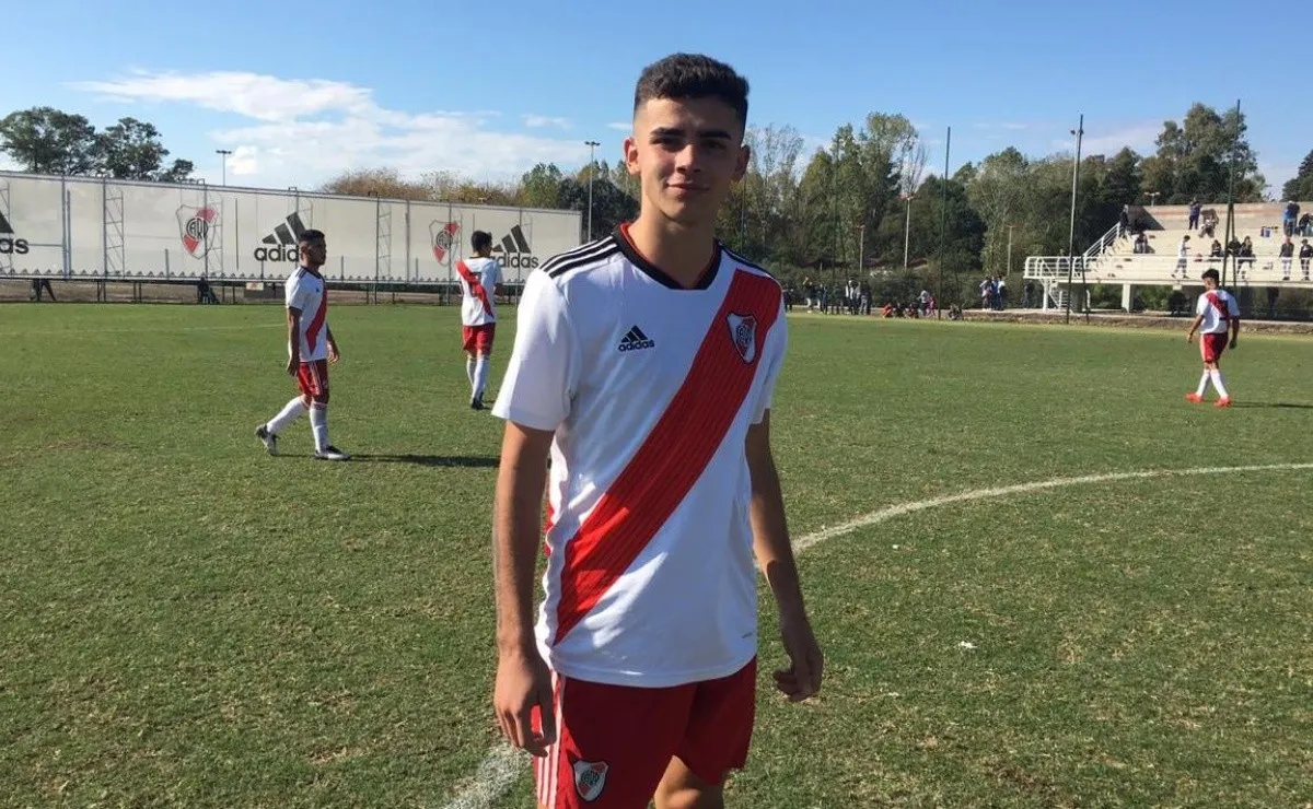 Santiago Simón, uno de los tres convocados por Aimar para el Mundial