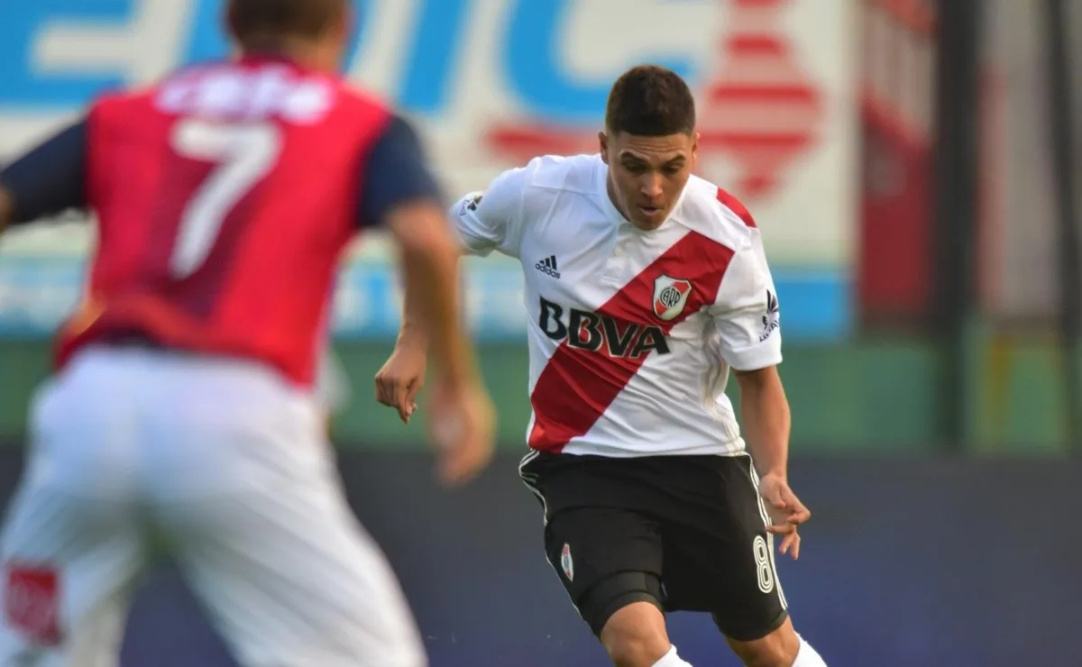 El primer gol de Juan Fernando Quintero en River fue ante Arsenal. (FOTO: Getty)