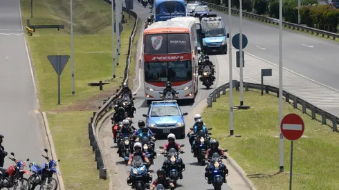 "Vamos a encapsular el micro de River", afirman desde la organización.