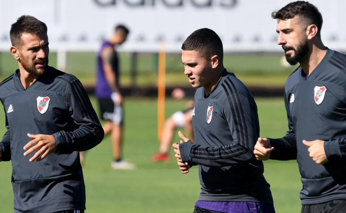 Ponzio, Juanfer y Pratto, tres de los que estarán en Ezeiza.