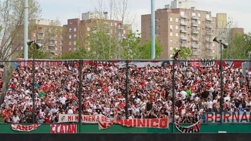 La última vez que los hinchas de River fueron a Sarandí ocurrió el 30 de septiembre de 2012. (FOTO: LPM)