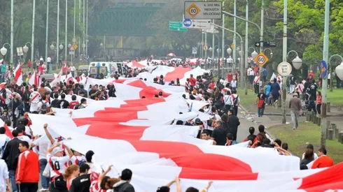 Casi ocho kilómetros de extensión demandó el desarrollo de La Bandera Más Larga del Mundo. (FOTO: LPM)
