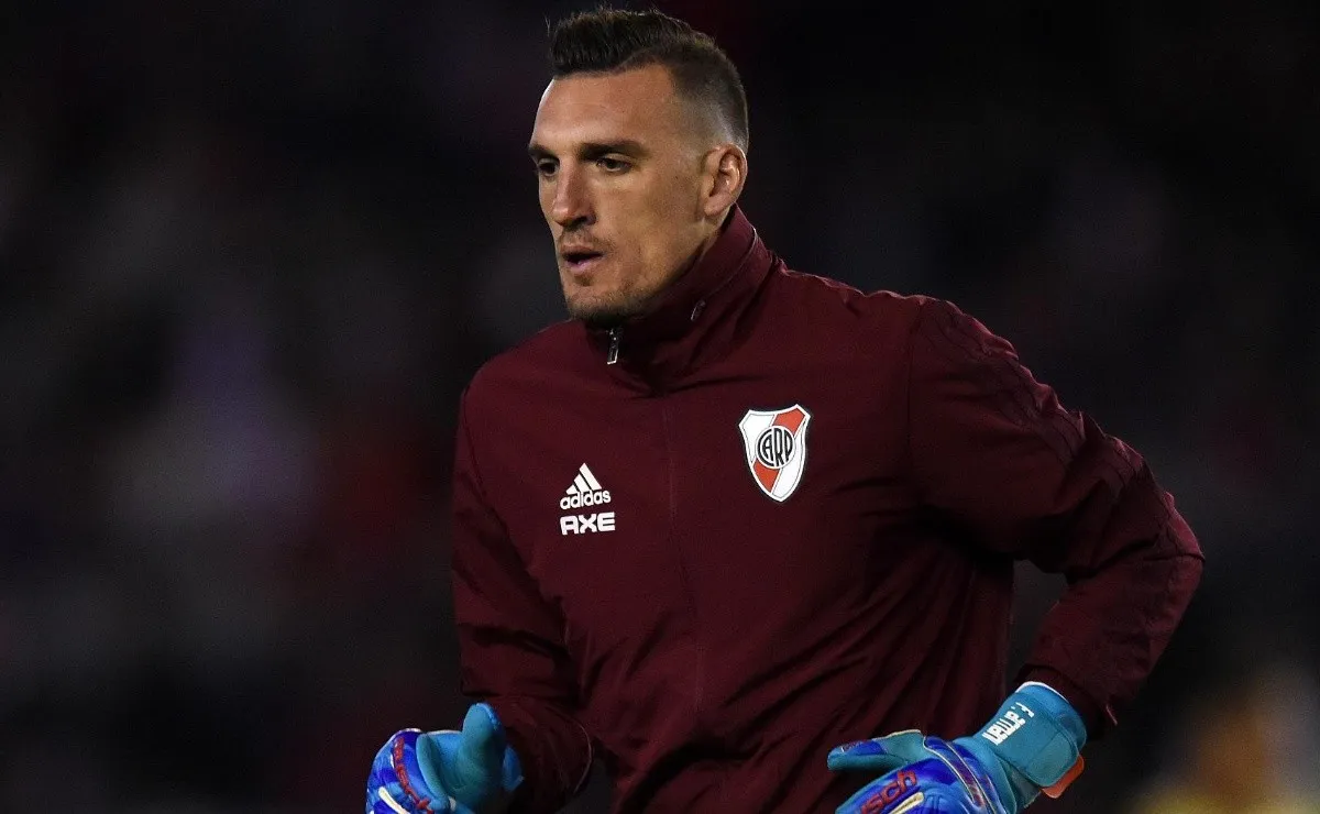 Armani llegó a 40 vallas invictas en 78 partidos