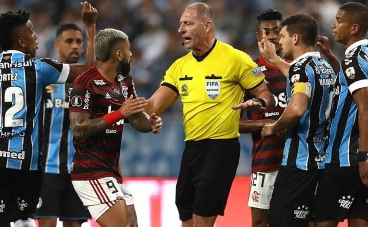 La otra semifinal: a Flamengo le anularon tres goles y empató con Gremio