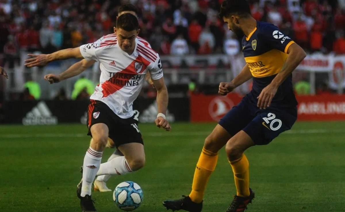 Rafael Borré aún no le pudo marcar un gol oficial a Boca: solamente tuvo éxito en un Súper de verano. (FOTO: Getty)